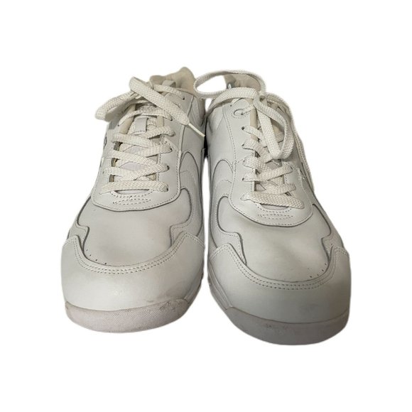 New Balance \